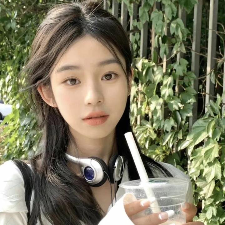 鬼马小灵精
